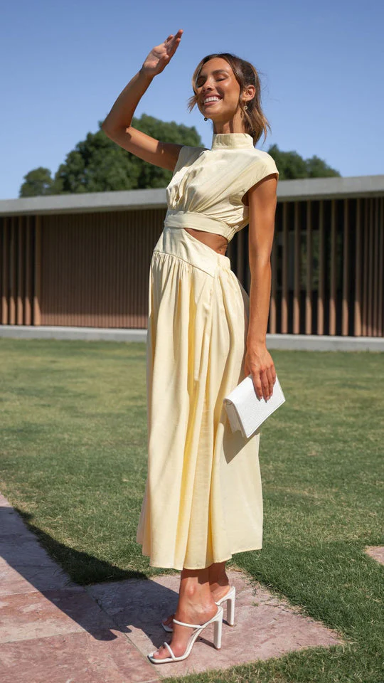 Aviana™ - Stylish Cut Out Waist Dress with Pockets