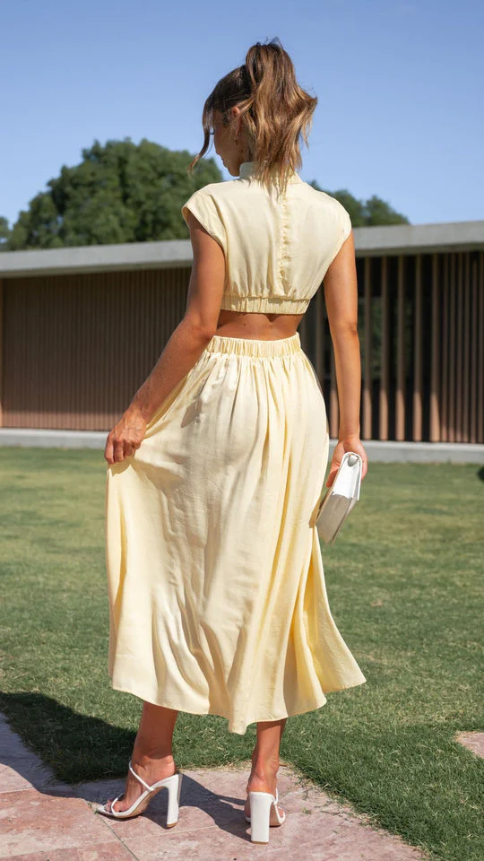 Aviana™ - Stylish Cut Out Waist Dress with Pockets