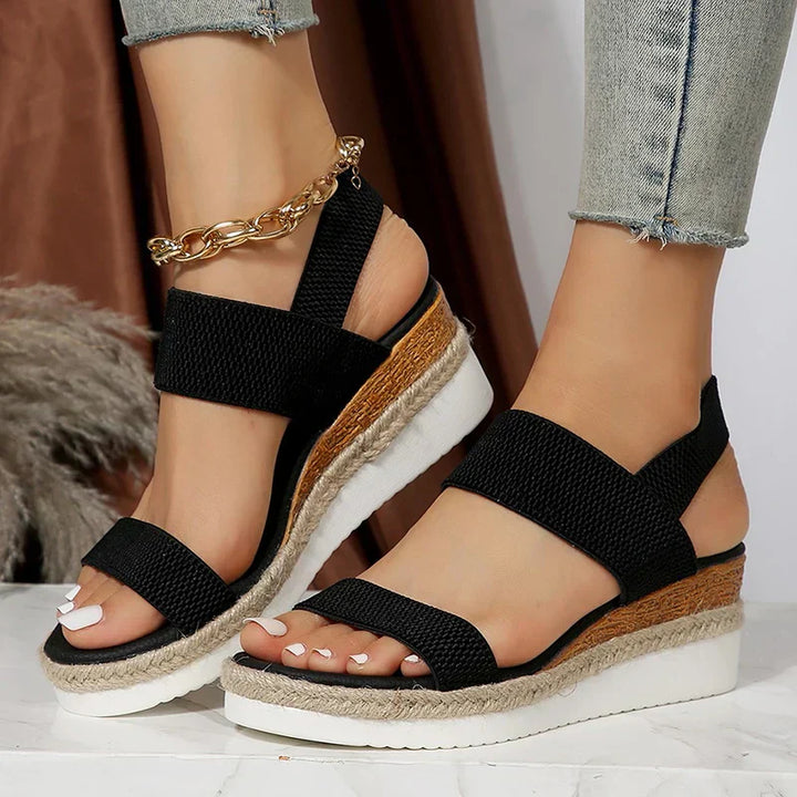 QUARA - Orthopedic Sandals