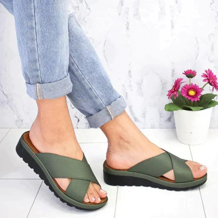 Diola | The Trendsetting Ortho-Sandals