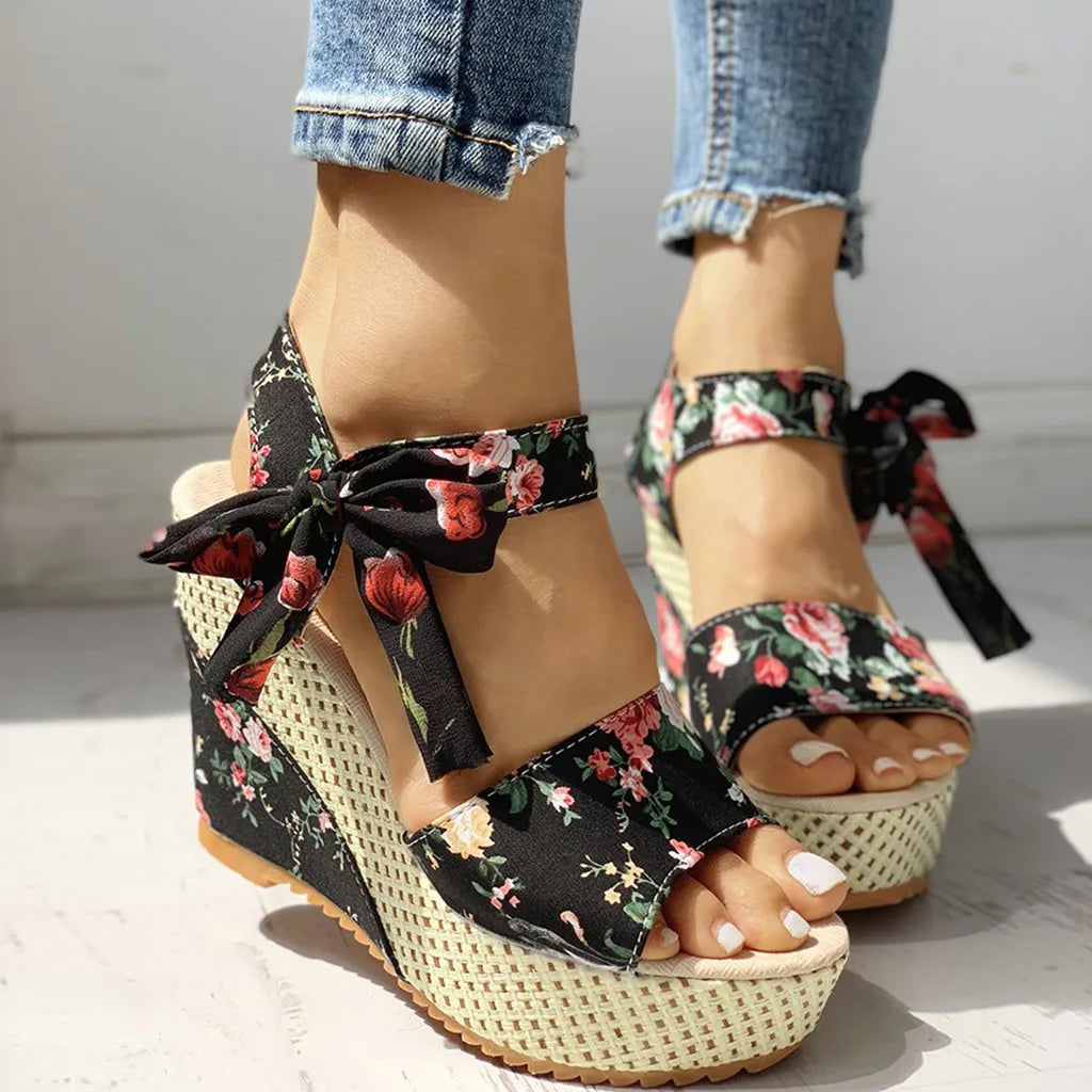 LUNAX - Floral Wedge Sandals