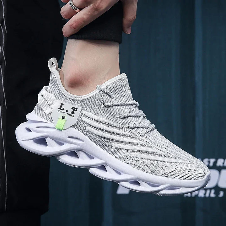 AIRSPRINT™ – ULTRA-LIGHTWEIGHT & BREATHABLE SPORTS SNEAKERS