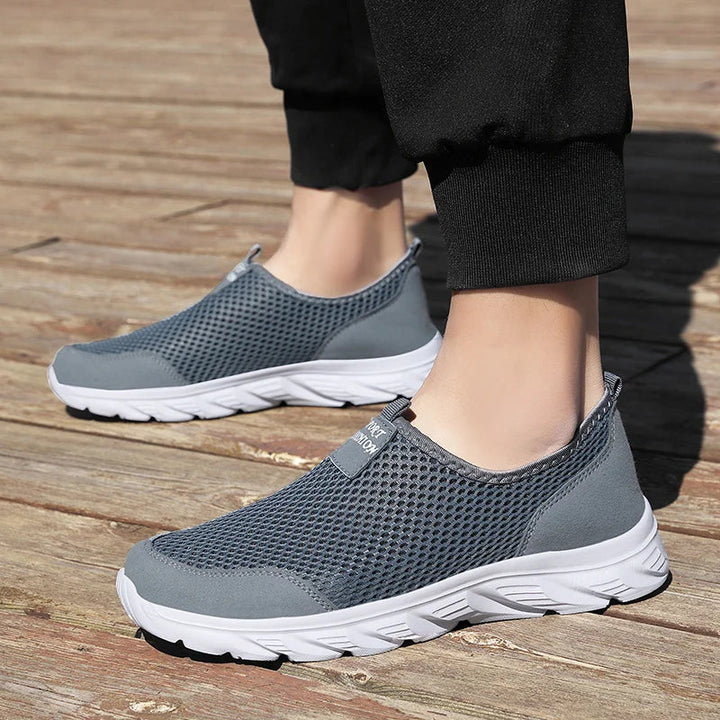 AIRFLEX™ – ULTRA-LIGHTWEIGHT & BREATHABLE SLIP-ON MEN'S SNEAKERS