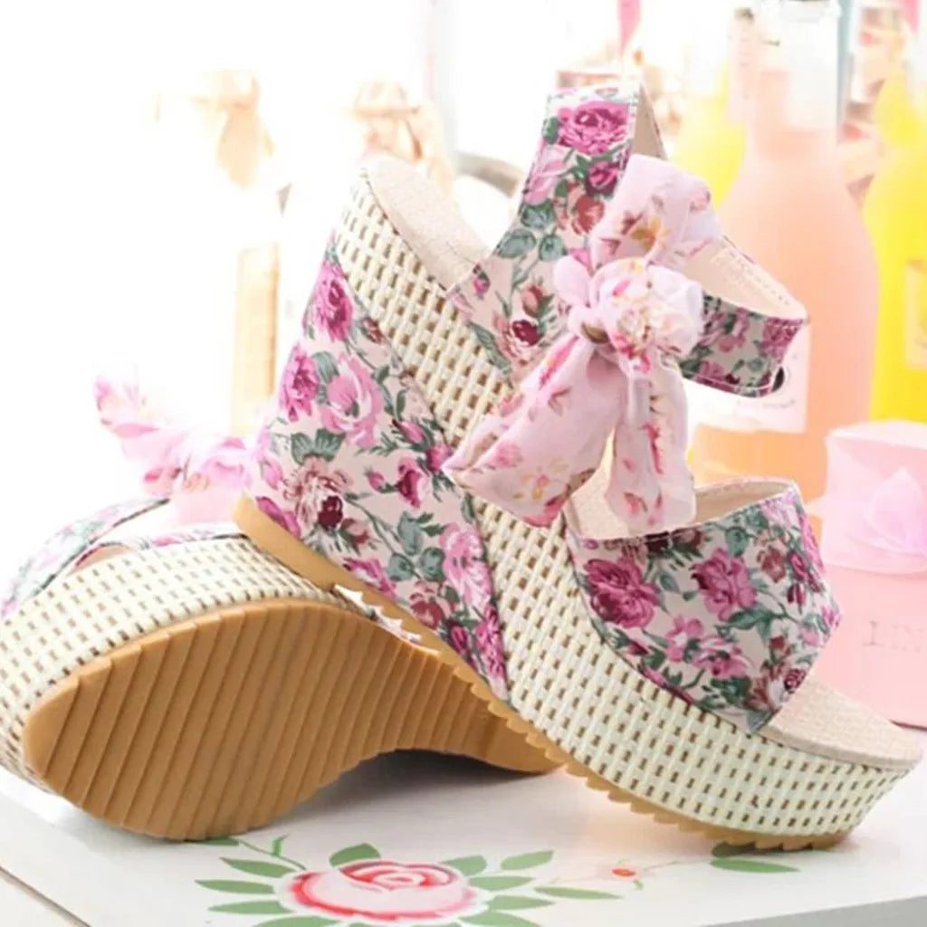 LUNAX - Floral Wedge Sandals