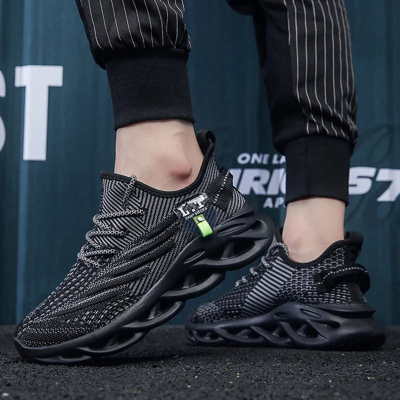 AIRSPRINT™ – ULTRA-LIGHTWEIGHT & BREATHABLE SPORTS SNEAKERS