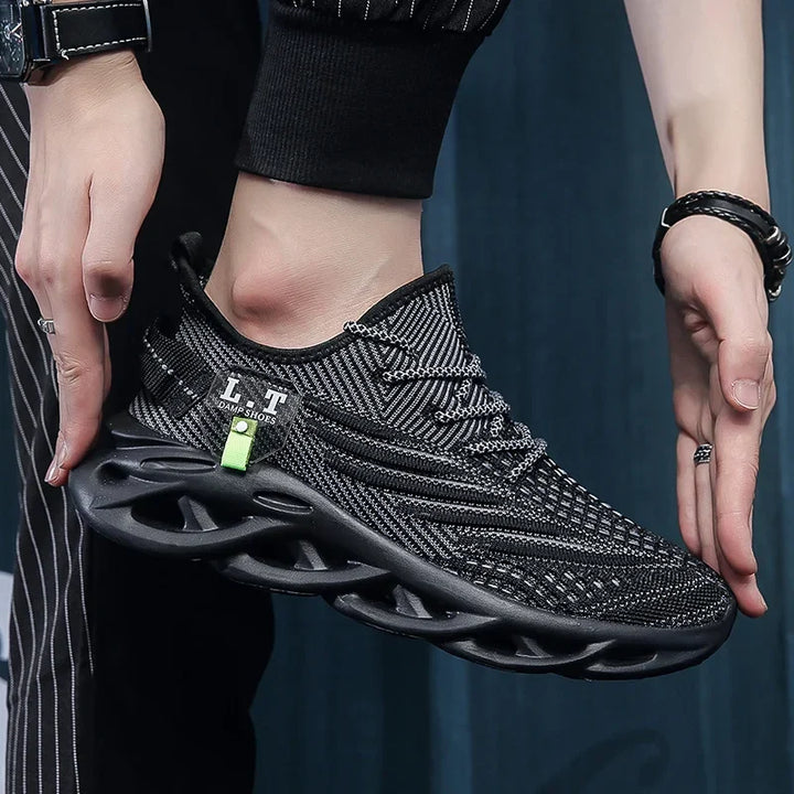 AIRSPRINT™ – ULTRA-LIGHTWEIGHT & BREATHABLE SPORTS SNEAKERS