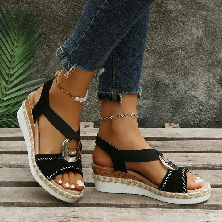 VYERA - Orthopedic Sandals